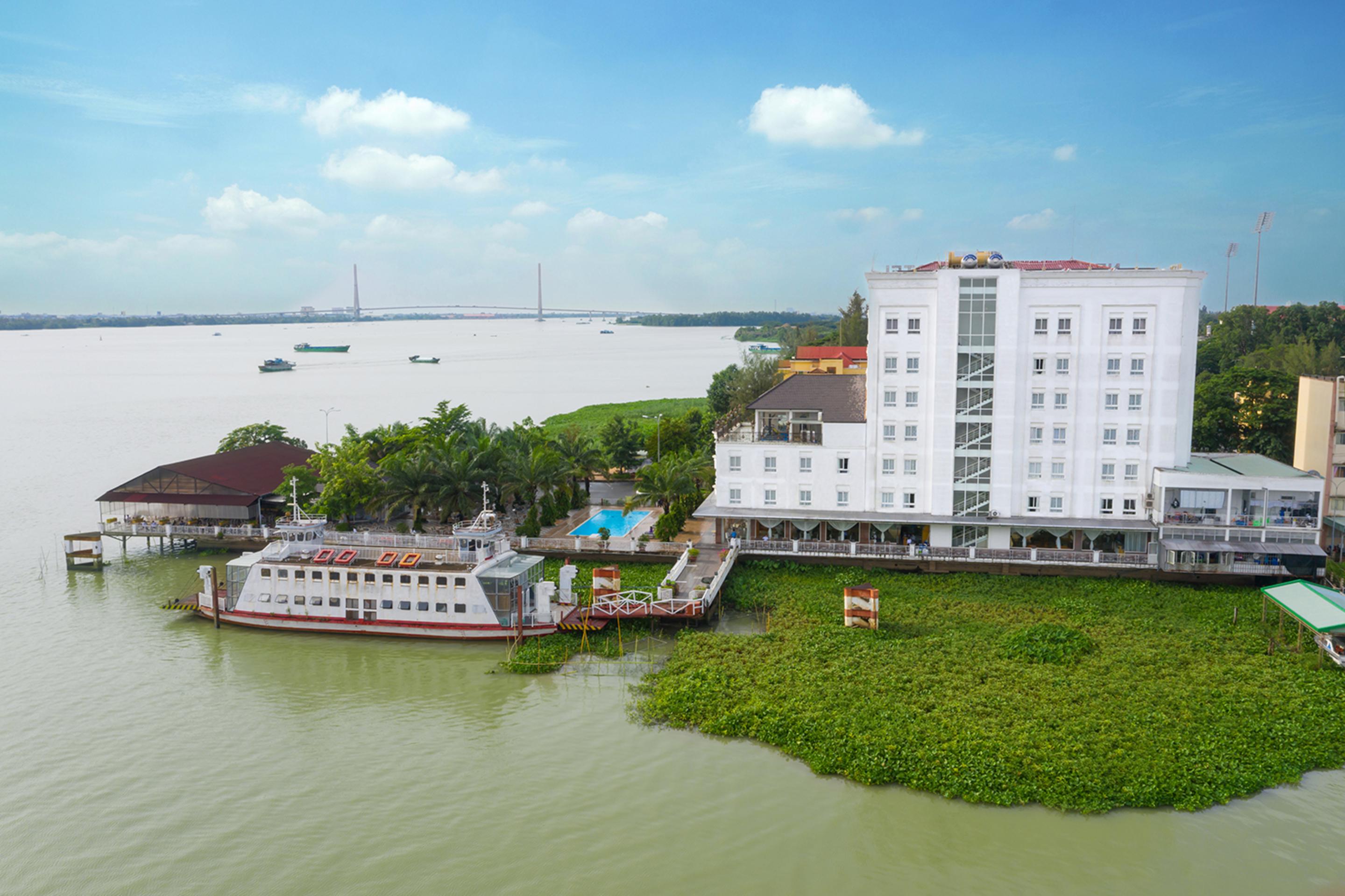 Nesta Hotel Cần Thơ Kültér fotó