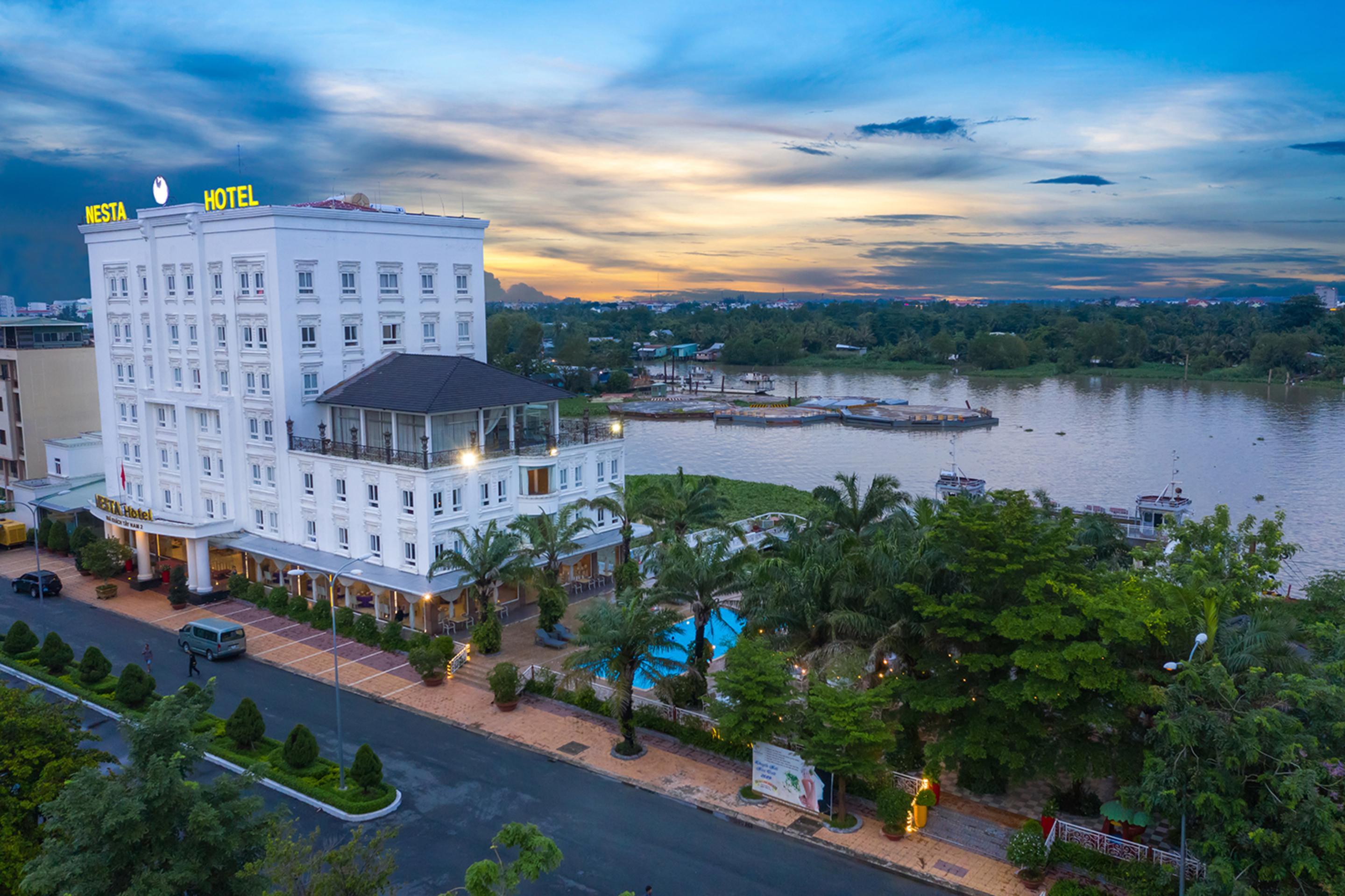 Nesta Hotel Cần Thơ Kültér fotó