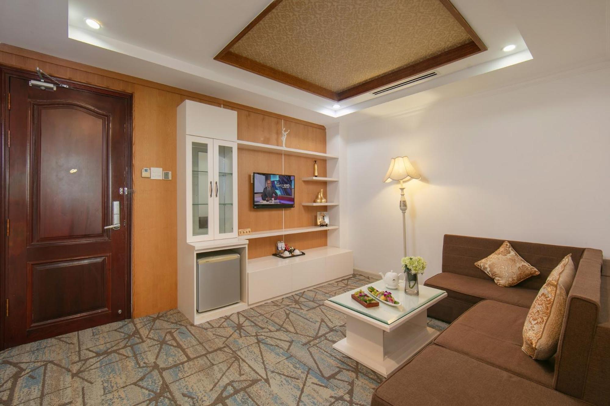 Nesta Hotel Cần Thơ Kültér fotó