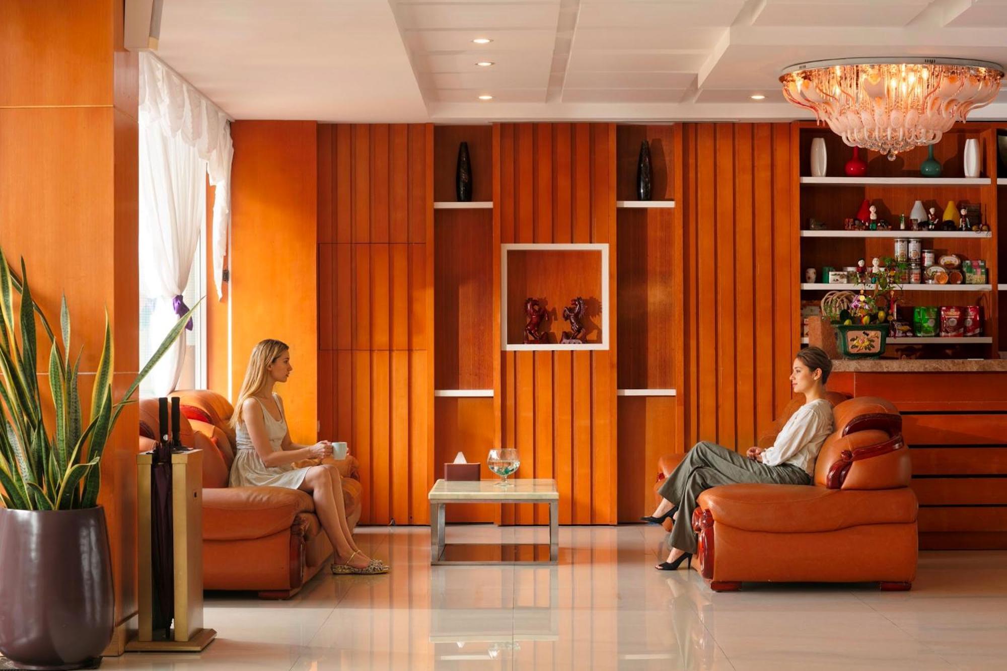 Nesta Hotel Cần Thơ Kültér fotó