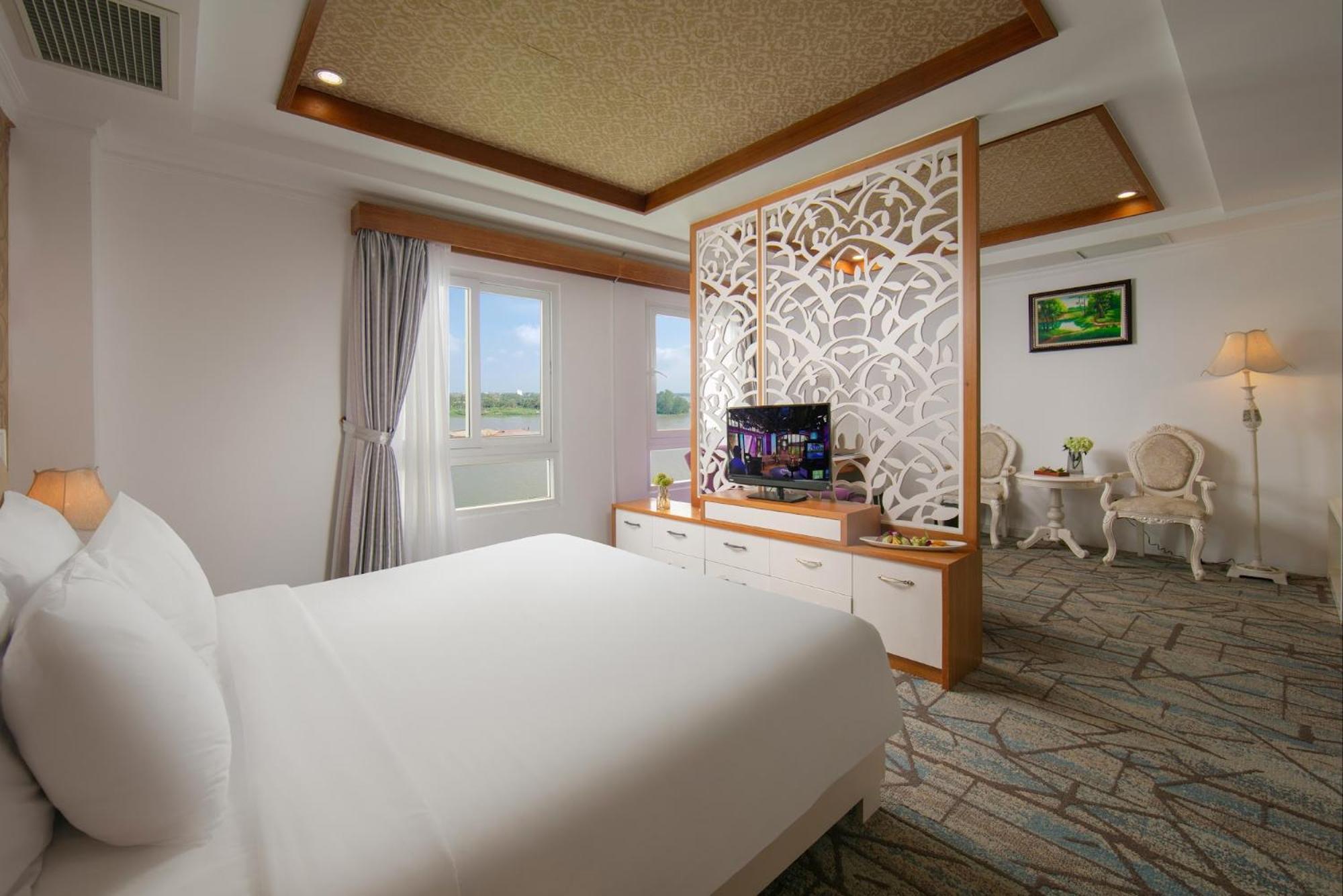 Nesta Hotel Cần Thơ Kültér fotó