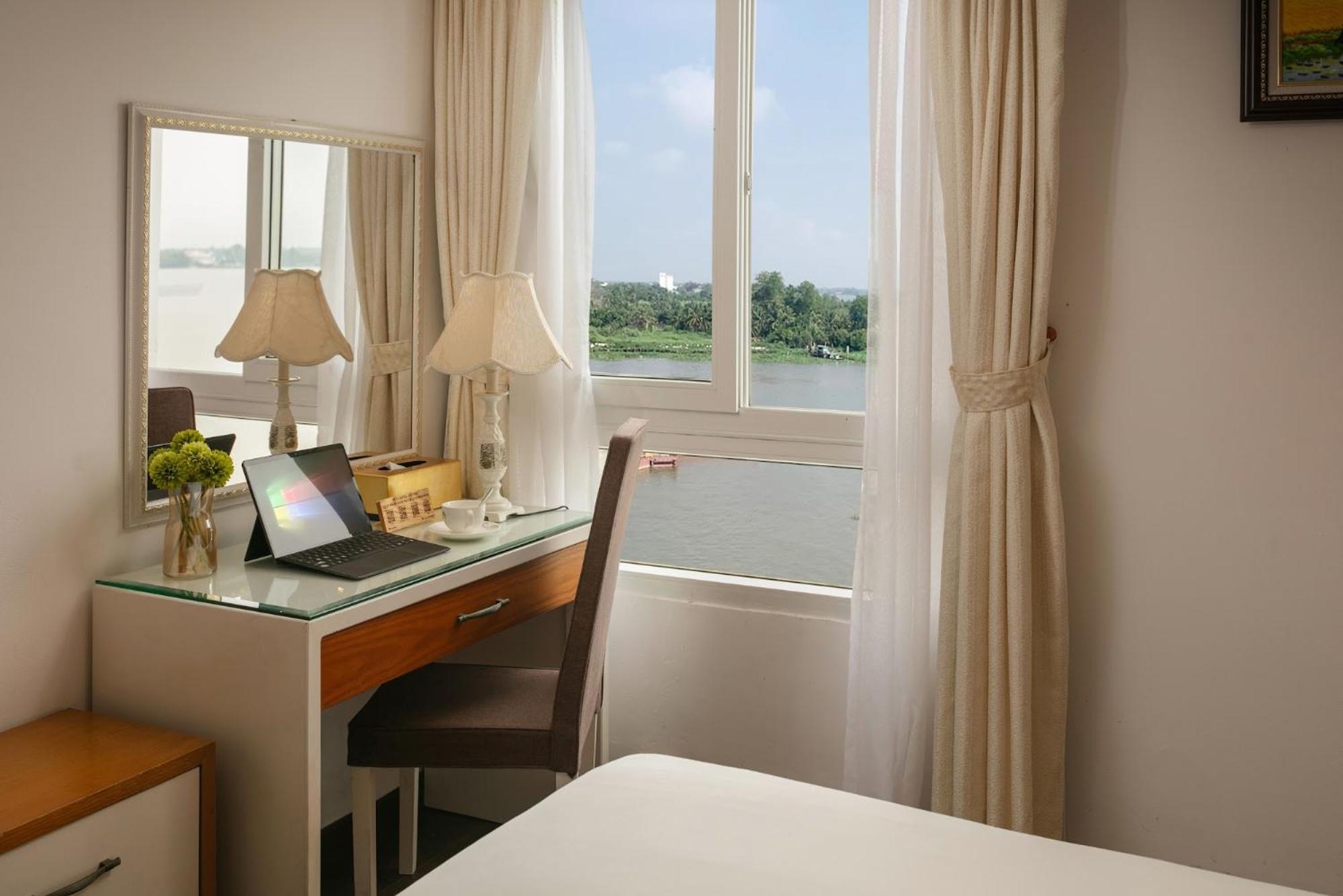Nesta Hotel Cần Thơ Kültér fotó