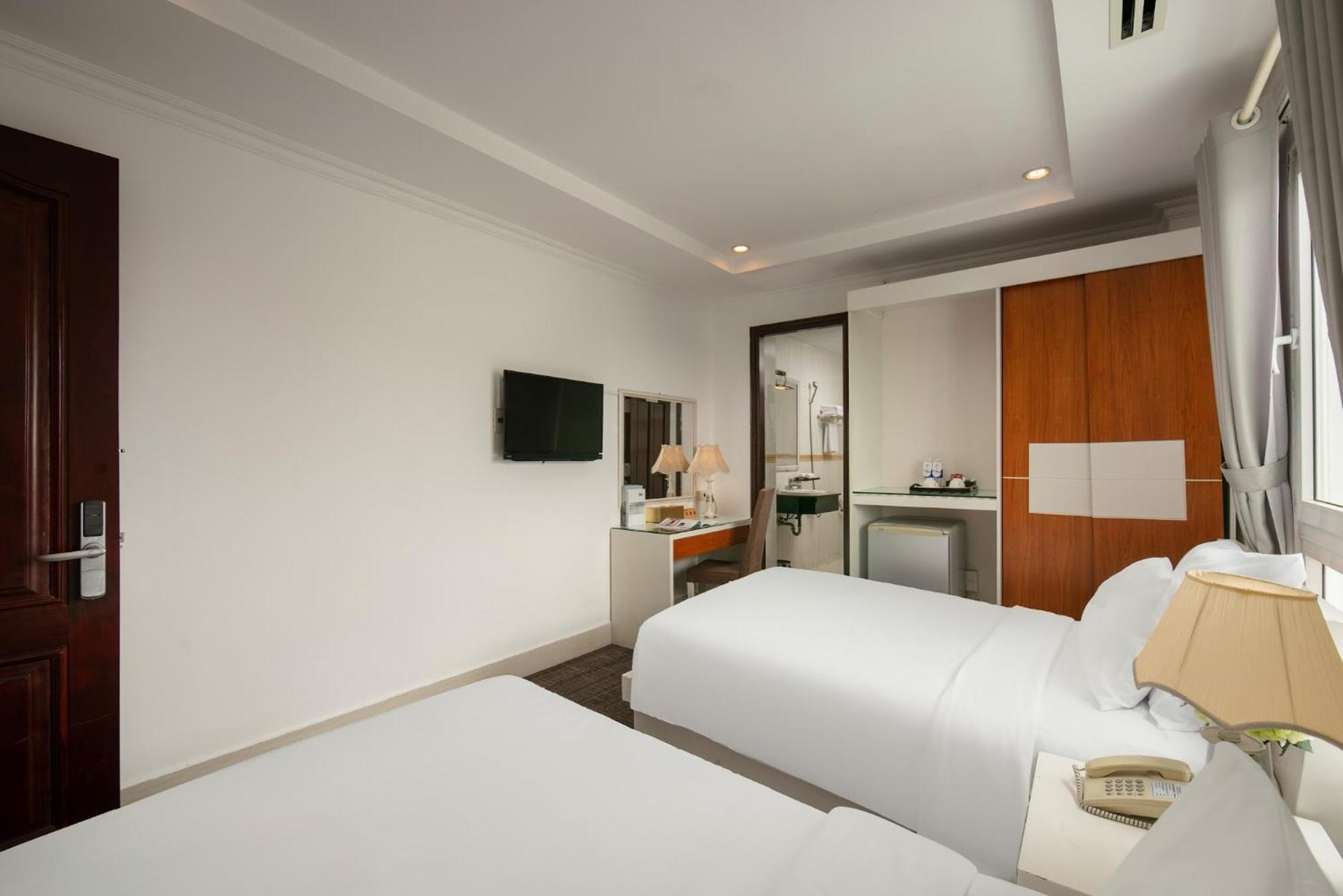 Nesta Hotel Cần Thơ Kültér fotó
