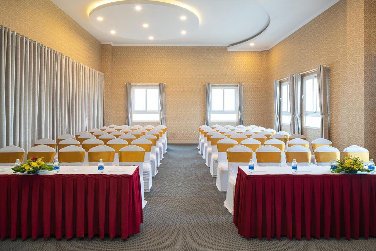 Nesta Hotel Cần Thơ Kültér fotó