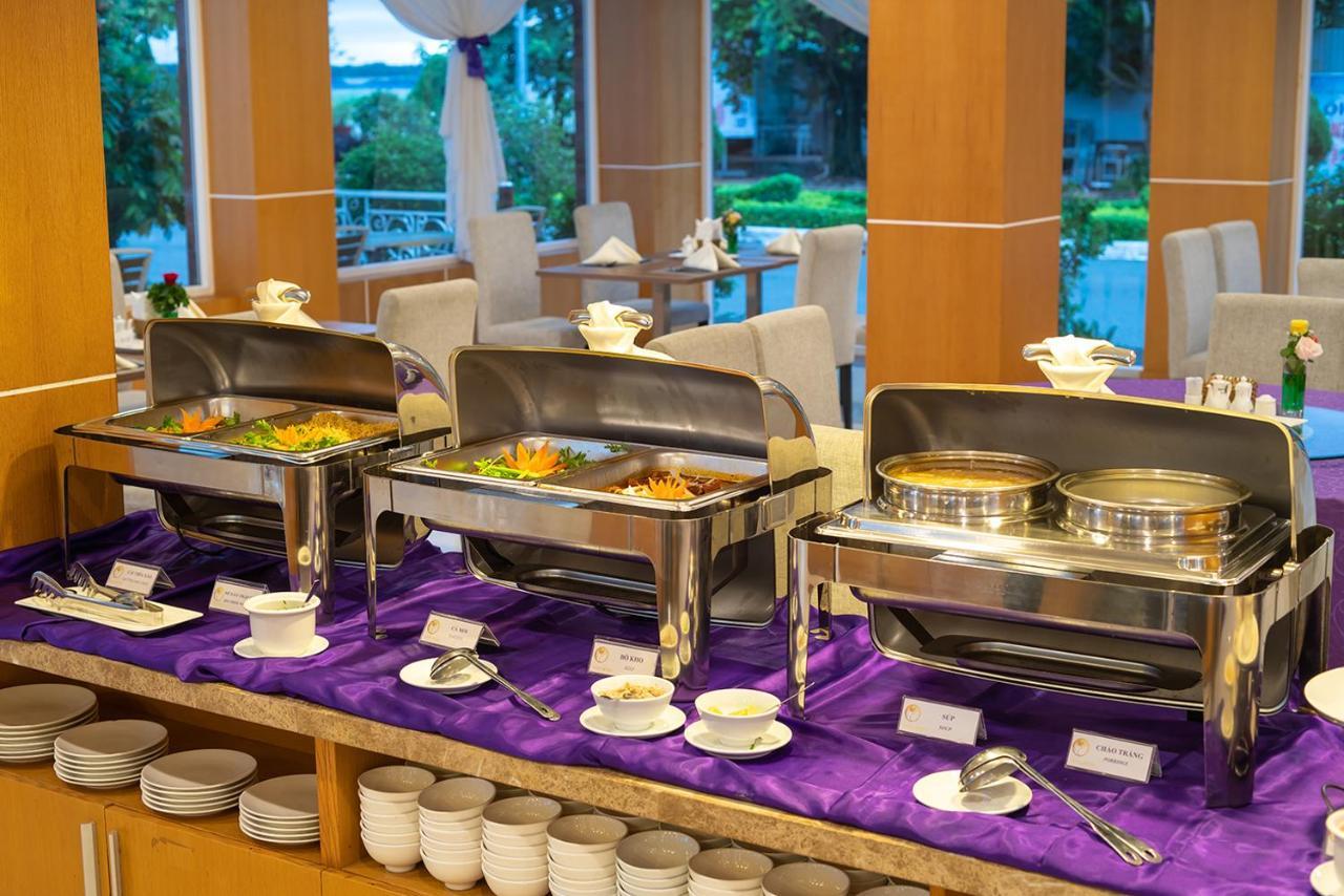 Nesta Hotel Cần Thơ Kültér fotó